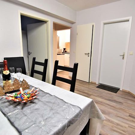 Apartment Koln-Mulheim Exteriör bild