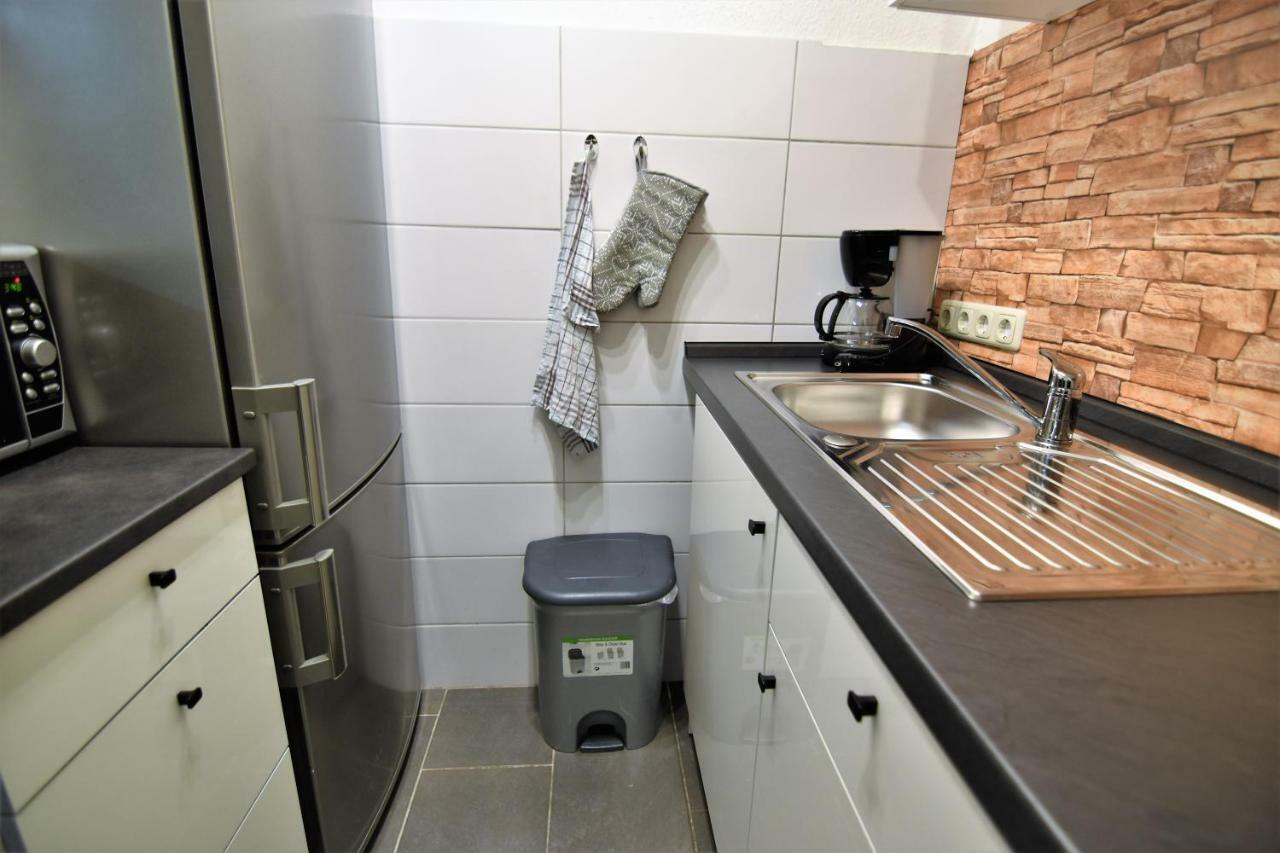 Apartment Koln-Mulheim Exteriör bild